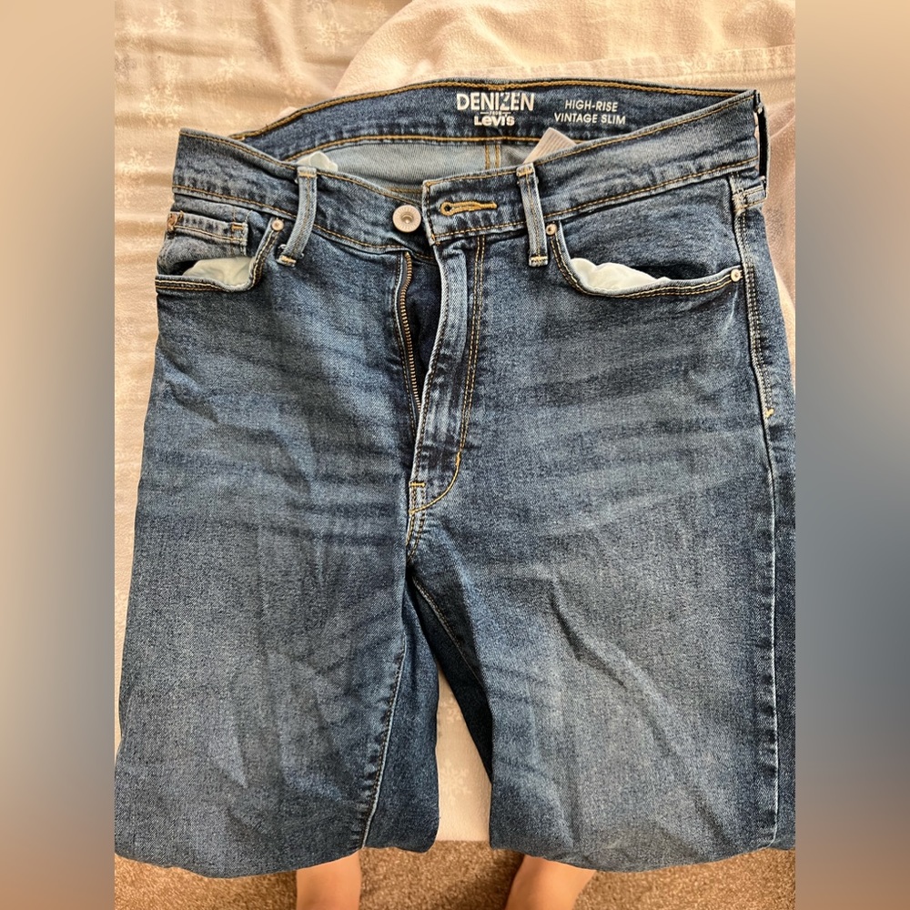 Levi jeans